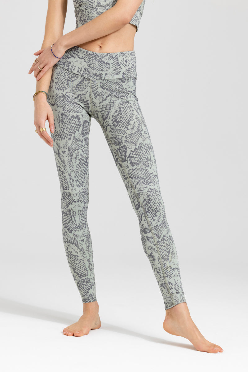 Leggings Cobra Sage | Hey Honey Yoga & Active Wear