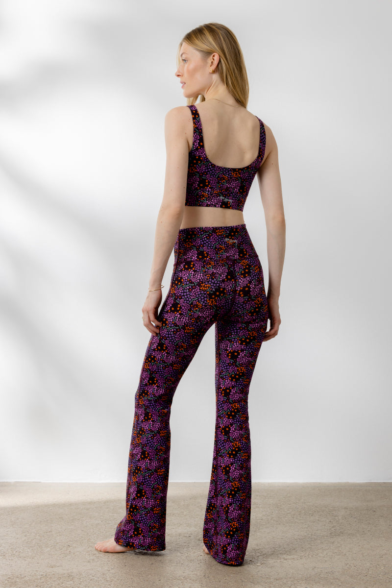 Flared Leggings Millefleurs | Hey Honey Yoga & Active Wear