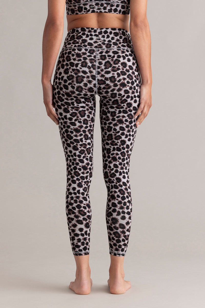 Cropped Leggings Leo Shadow | Hey Honey & Active Wear